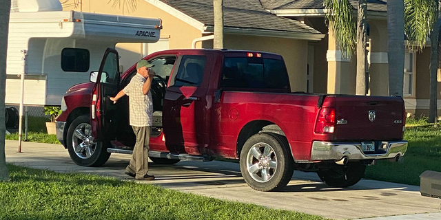 Brian Laundrie's father leaving his house