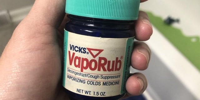 Womans Expired Vicks Vaporub Jar From 1980s Goes Viral ‘vintage Vicks