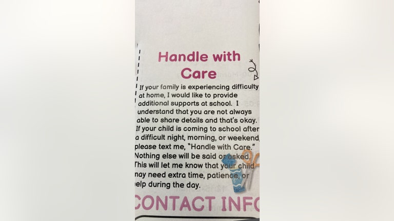 Teacher's viral 'handle with care' text system is exactly what parents need this school year