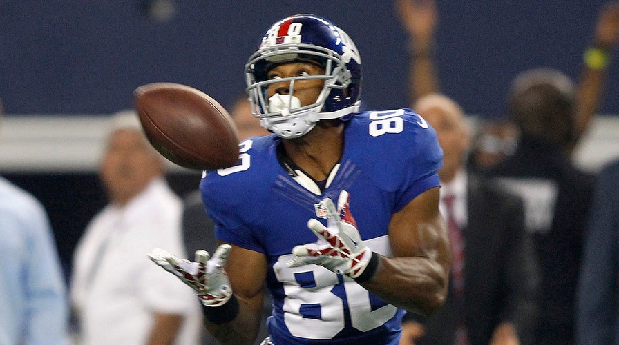 NY Giants All Blue Uniform, Victor Cruz