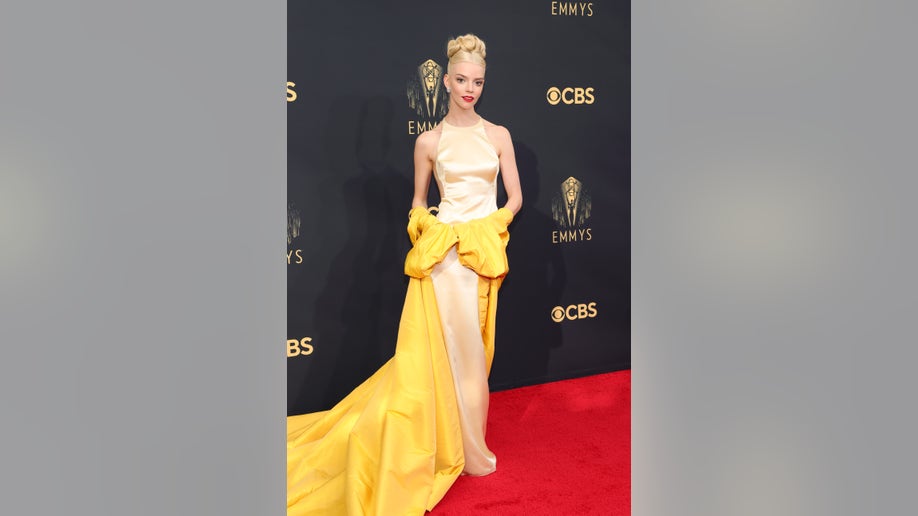 Emmys 2021 Red carpet arrivals