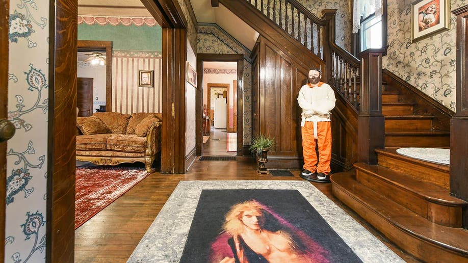 Buffalo Bill's House entryway
