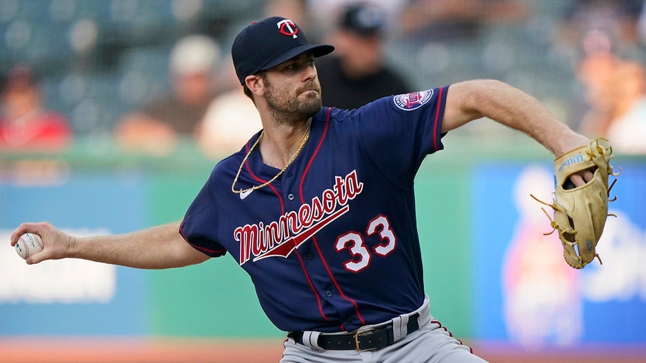 Gant wins, Rooker homers as Twins blank Indians 3-0