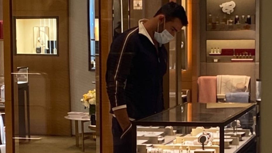Britney Spears’ boyfriend Sam Asghari spotted ring shopping at Cartier