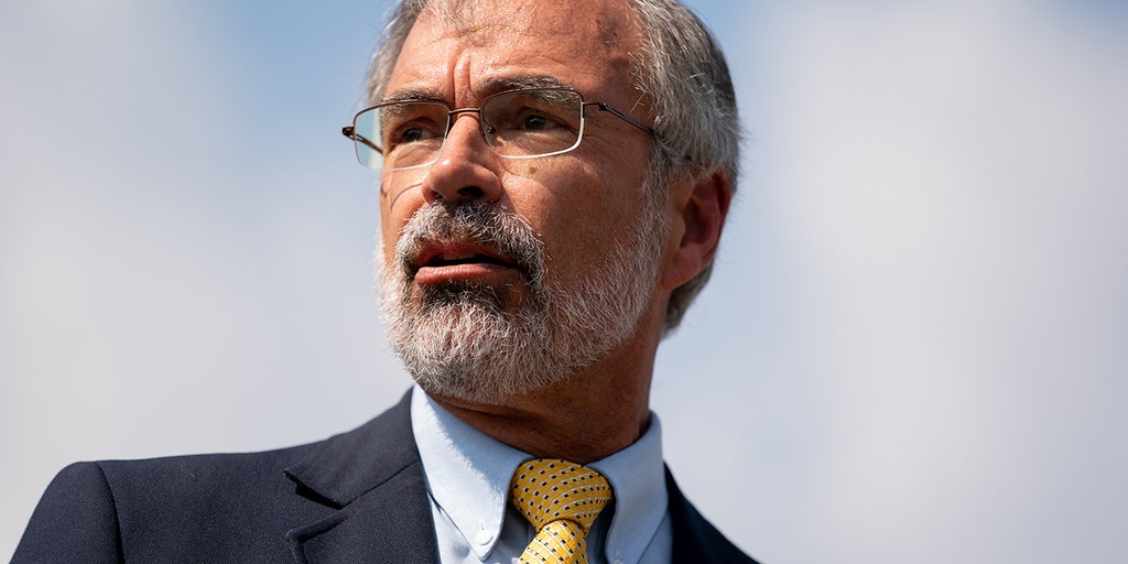 Maryland U.S. Rep. Andy Harris, a doctor, prescribes ivermectin to patient to treat COVID-19 - Vimarsana News
