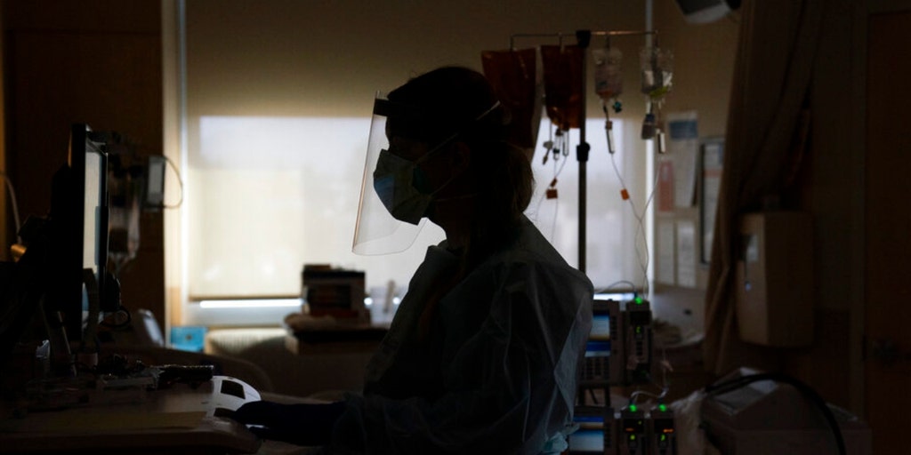 Front-line health care worker shortage due to COVID-19 vaccine mandates, burnout - Vimarsana News