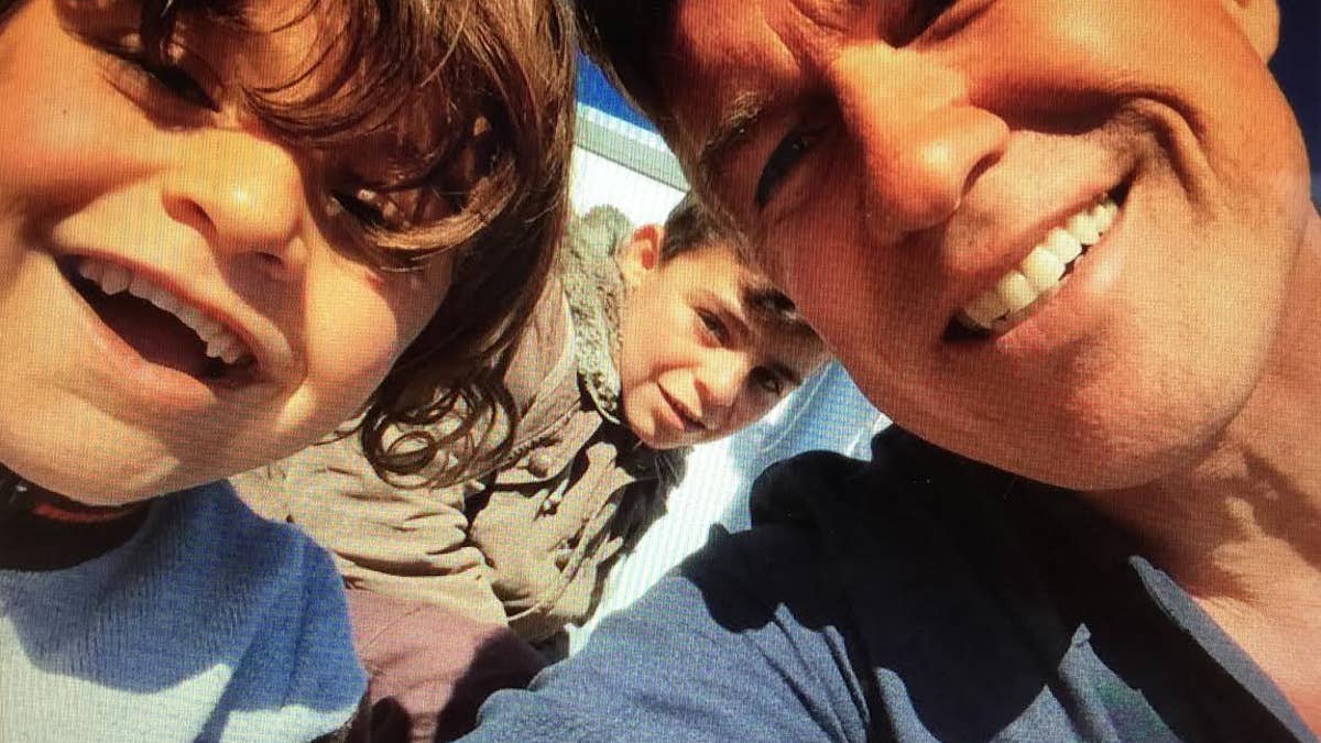 Fox News correspondent Greg Palkot with refugee kids in Irbil, Iraq, in 2014.
