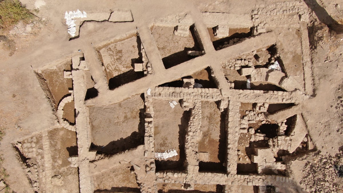 Aerial shot of el Araj excavations at the end of the 2021 season. Photo credit: Achiya Cohn Tavor.