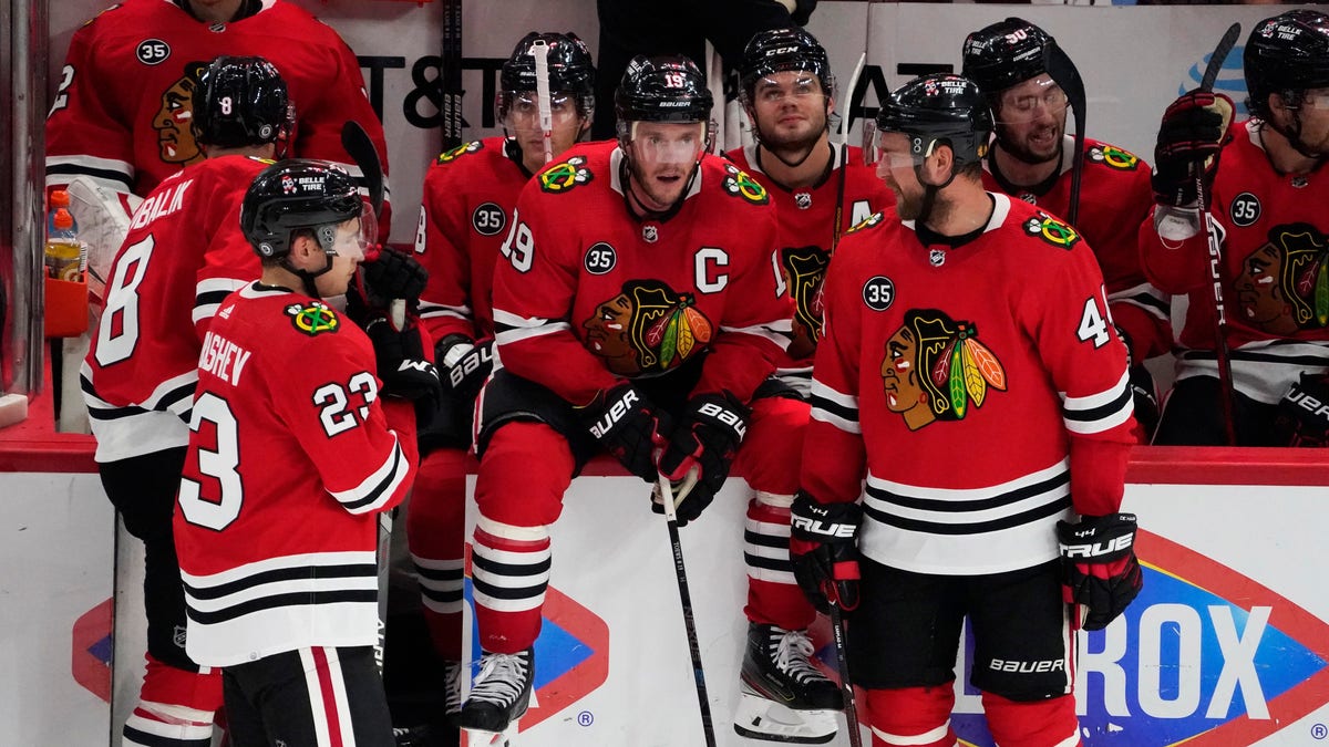 Oct 9, 2021; Chicago, Illinois, USA; Chicago Blackhawks center Jonathan Toews (19) sits during a time out during the third period at United Center. Mandatory Credit: David Banks-USA TODAY Sports