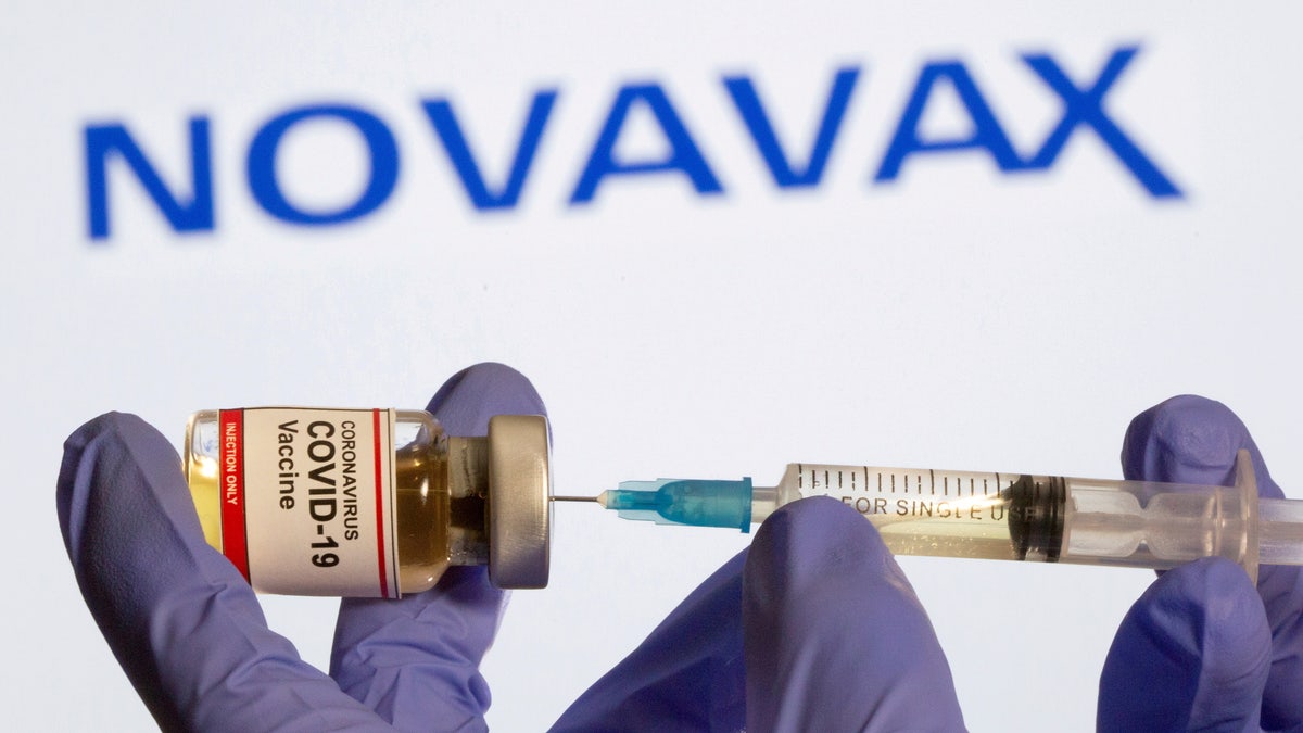Novavax vaccine vile