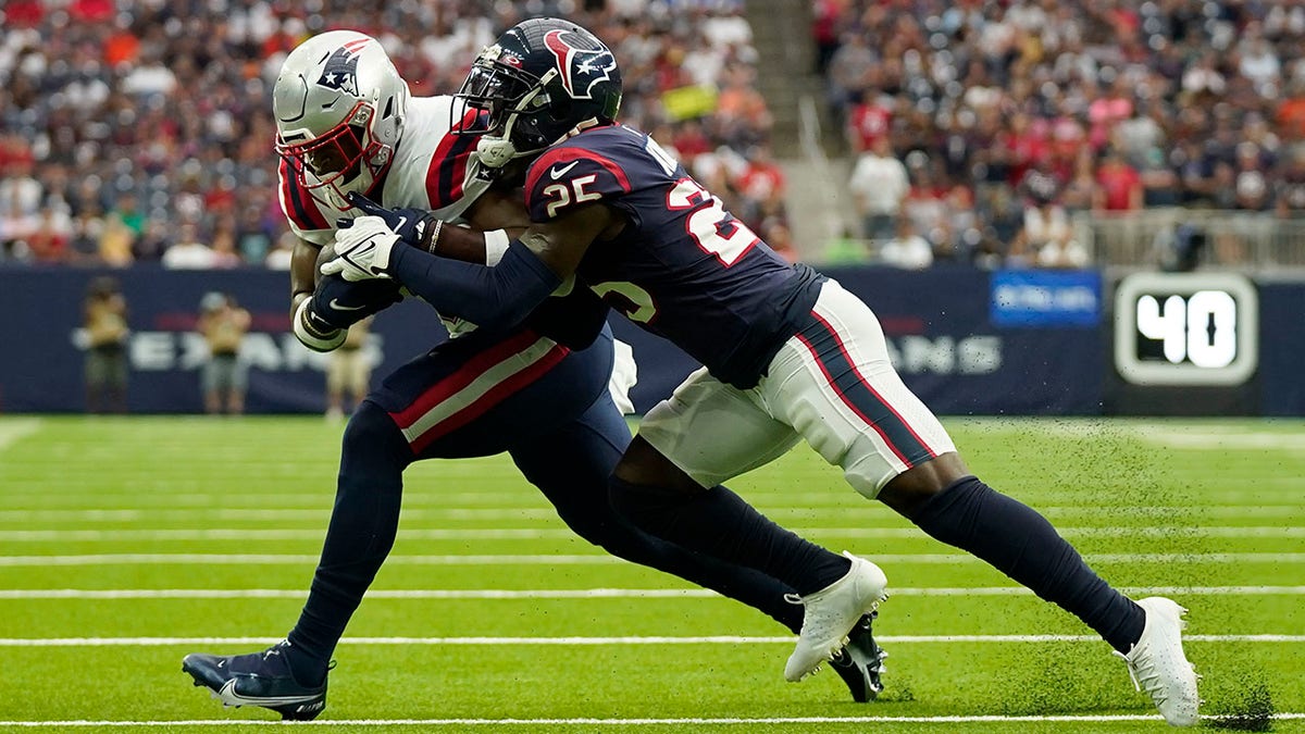 Nick Folk's 52-yard FG extends Pats' lead to 12 in fourth quarter