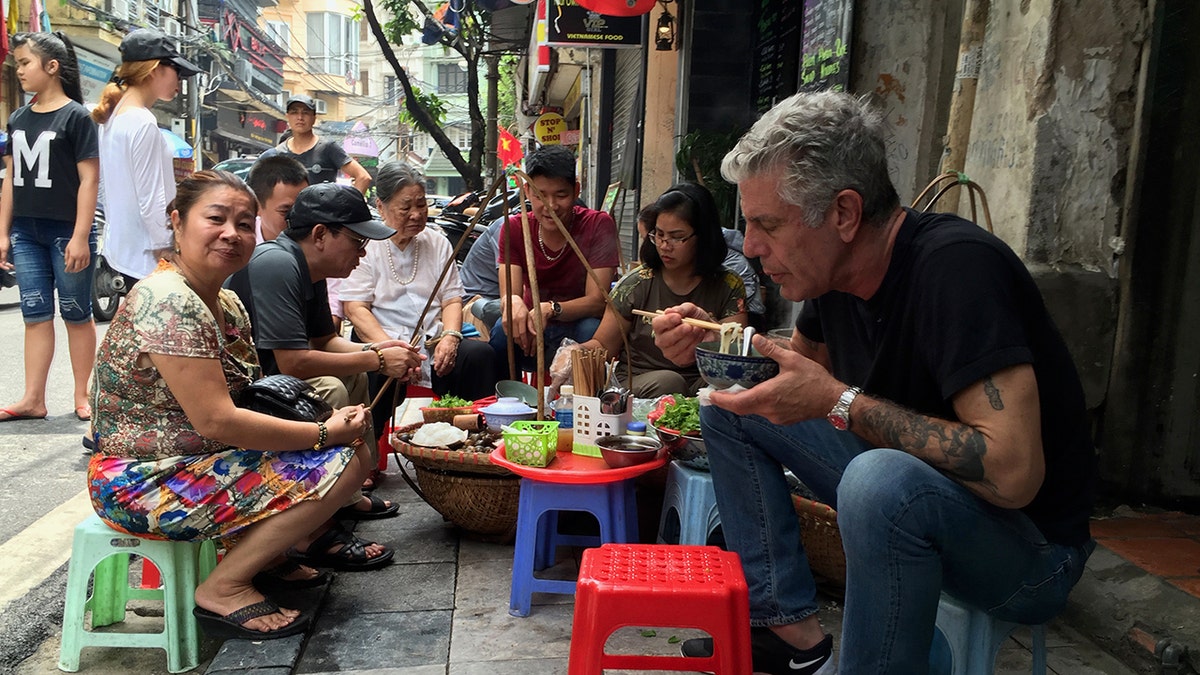 Anthony Bourdain Vietnam