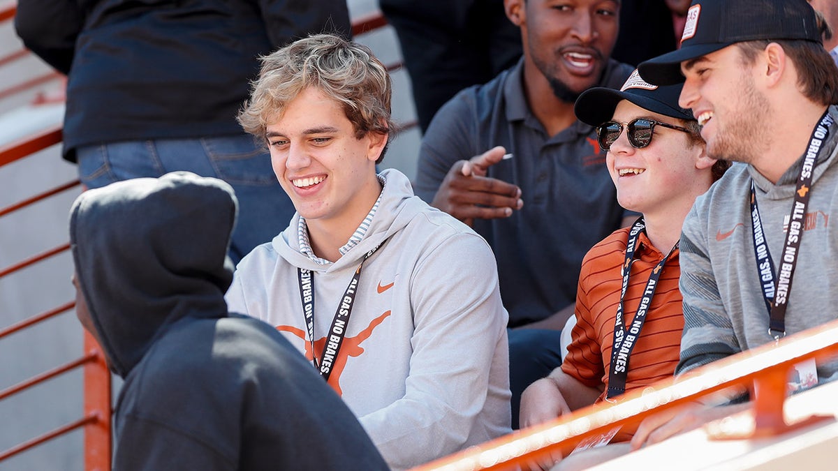 Arch Manning attends at Texas game in 2021