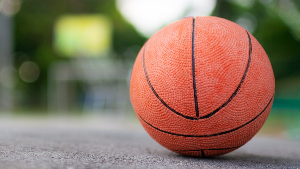 Picture of a basketball