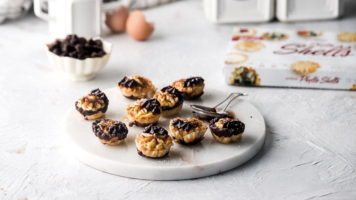 Bernice Baran, the baker and blogger behind Baran Bakery, shared her Mini Boston Cream Pie recipe with Fox News. (Courtesy of Bernice Baran)