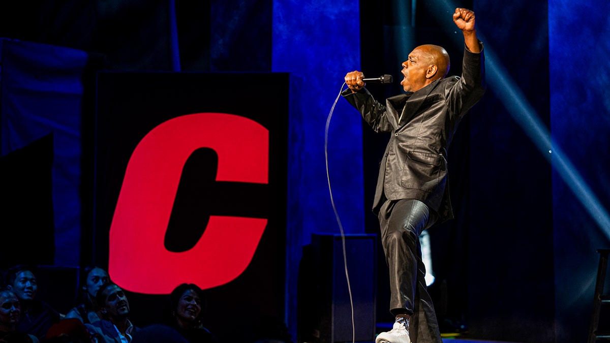 Dace Chappelle spoke about rapper DaBaby in his recent Netflix special.