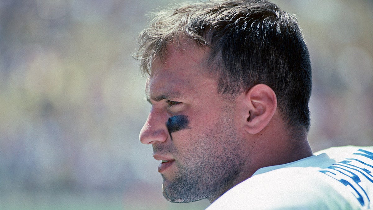 Chris Spielman becomes 19th member of Lions Ring of Honor