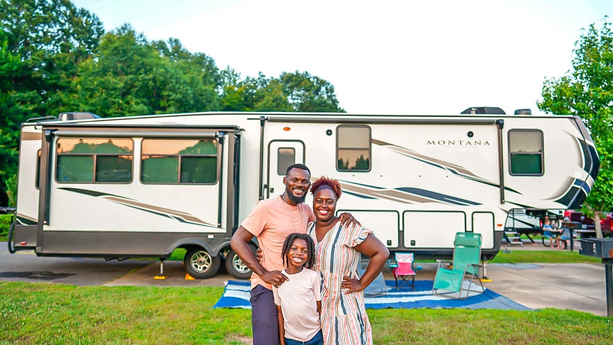 Karen Akpan and her husband Sylvester decided it was time to move into an RV to travel full-time in February 2020.