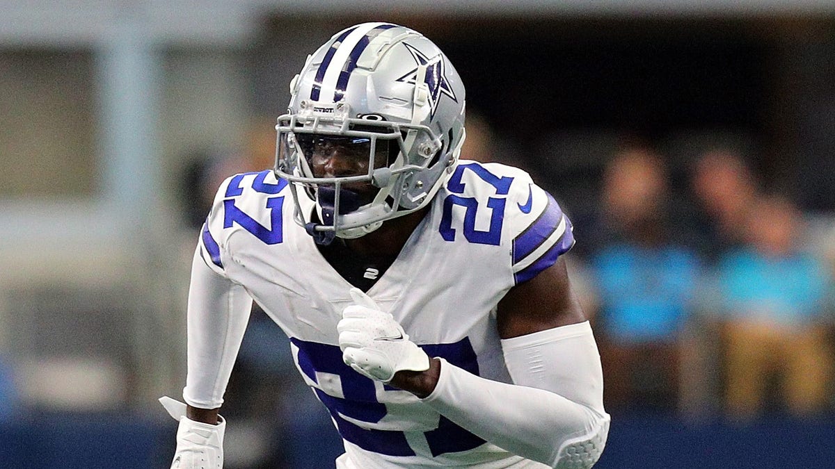 ARLINGTON, TEXAS - OCTOBER 03: Jayron Kearse #27 of the Dallas Cowboys at AT&T Stadium on October 03, 2021 in Arlington, Texas. (Photo by Richard Rodriguez/Getty Images)