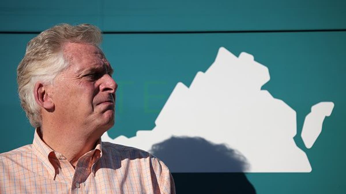 NORFOLK, VIRGINIA - OCTOBER 30:  Democratic gubernatorial candidate, former Virginia Gov. Terry McAuliffe October 30, 2021 in Norfolk, Virginia. 