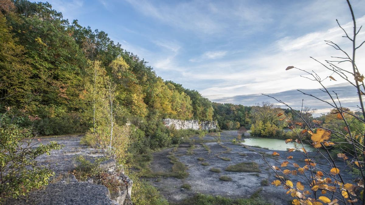 Red Bird Trail is a great option for all skill levels and has bright fall foliage surrounding Wisconsin's largest inland lake, Lake Winnebago.