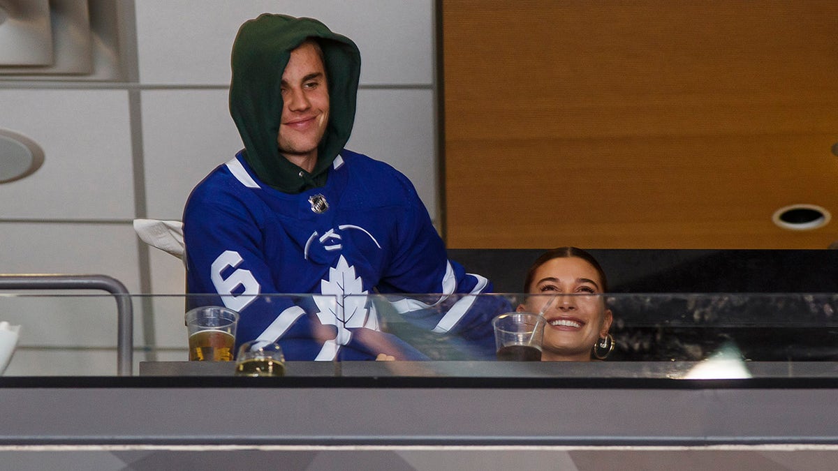 Hailey Baldwin and Justin Bieber take in the Toronto Maple Leafs game against the Philadelphia Flyers at the Scotiabank Arena on Nov. 24, 2018, in Toronto, Ontario.