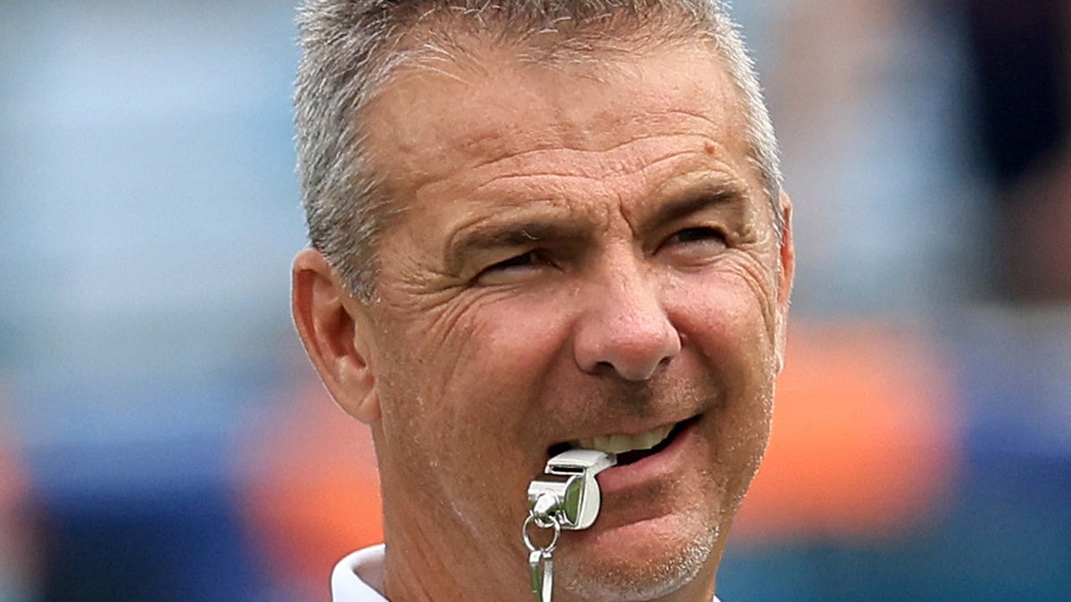 urban meyer shuts down notre dame rumors i m committed to the jaguars fox news