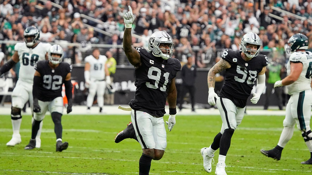 Philly stumbles in 33-22 loss to the Raiders