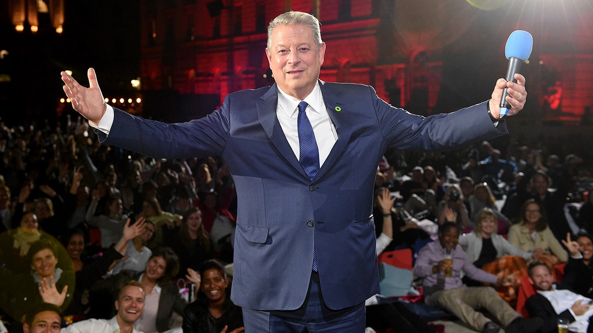 Former US Vice President Al Gore introducing UK premiere of An Inconvenient Sequel on stage