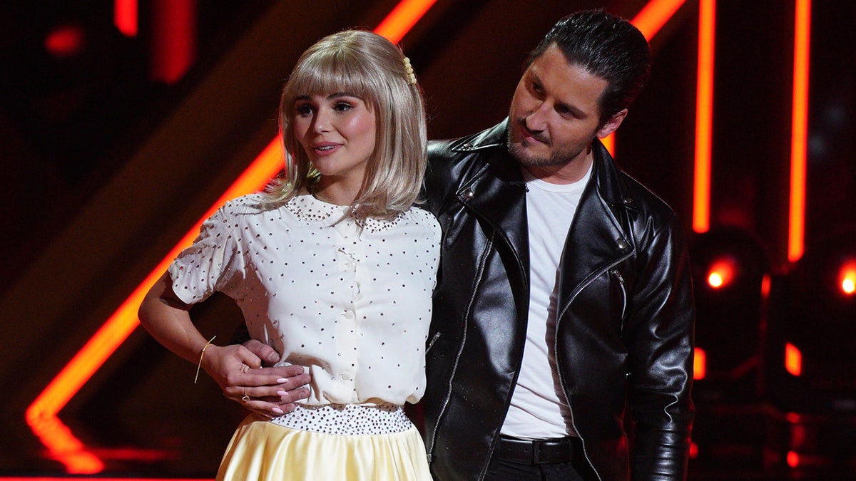 Olivia Jade Giannulli and her partner Val Chmerkovskiy were in the bottom two.