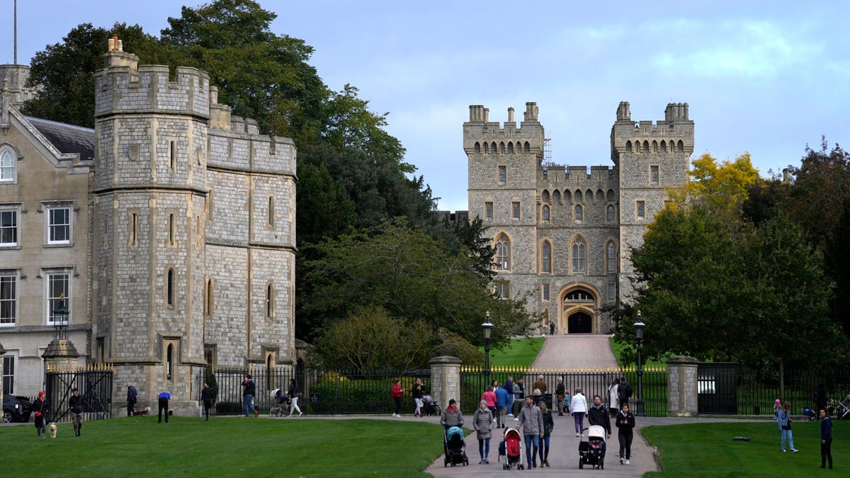 A view from the Long Walk to Windsor Castle in Windsor, England, Friday, Oct. 22, 2021. (AP Photo/Kirsty Wigglesworth)