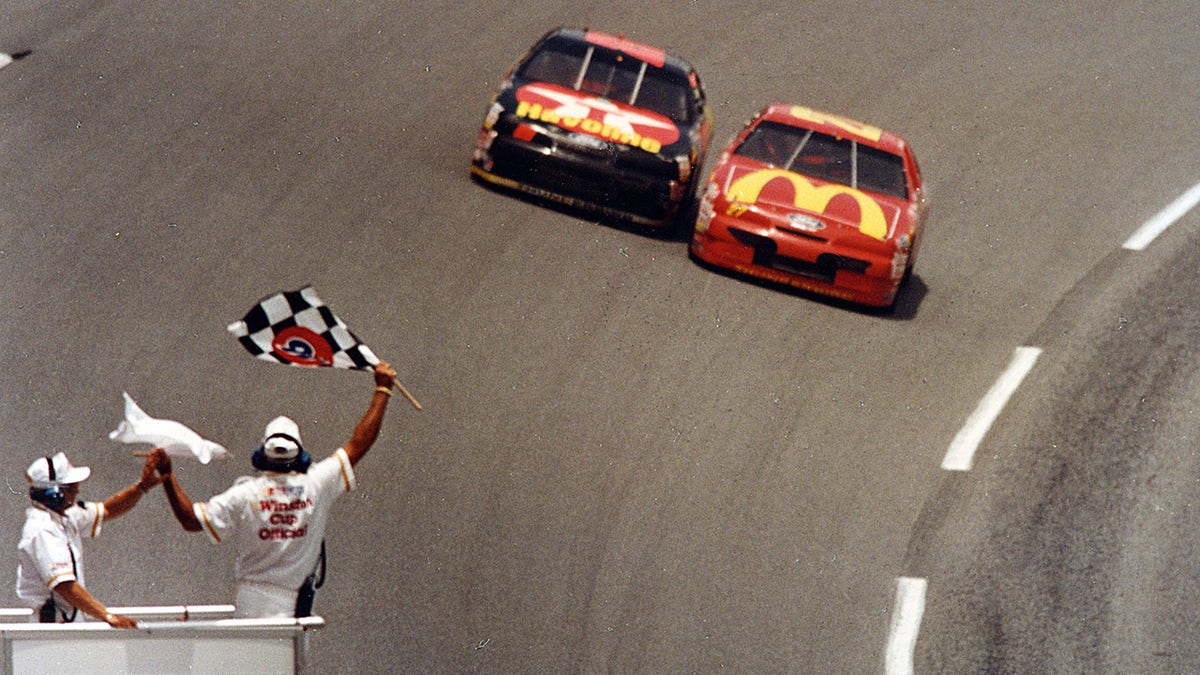 Jimmy Spencer beat Ernie Irvan by just .008 of a second to win the 1994 Pepsi 400 at Daytona.