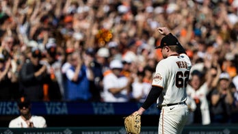Rivals Dodgers, Giants prepare for instant playoff classic