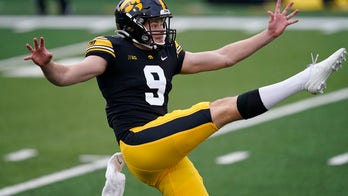 'Punting Is Winning' shirts symbolize No. 2 Hawkeyes' season