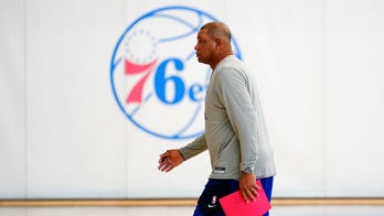 Simmons practices with 76ers; status for opener unknown