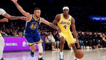 Curry, Warriors stun James, Lakers 121-114 in opener
