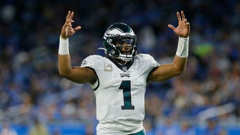 Eagles run for 4 TDs in 44-6 victory over winless Lions