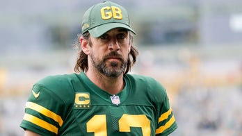 Packers, Chiefs fans react to Aaron Rodgers' COVID vax statements