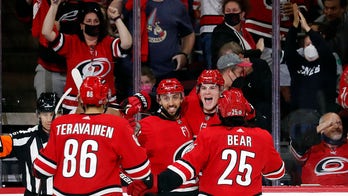 Svechnikov, Hurricanes beat Islanders 6-3 to open season