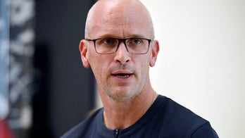 Expectations high at UConn in coach Hurley's 4th season