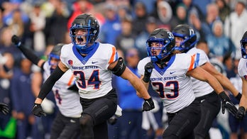 Boise State forces 4 turnovers, knocks off No. 10 BYU 26-17