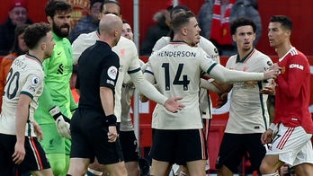 Cristiano Ronaldo involved in skirmish with Liverpool players during Manchester United loss