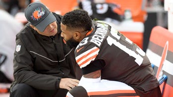 Browns' Odell Beckham Jr. suffers shoulder injury vs. Cardinals, returns to game