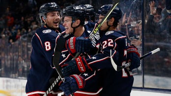 Hofmann nets 1st NHL goal, Blue Jackets defeat Dallas 4-1
