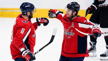 Capitals hand Coyotes 8th consecutive loss to start season
