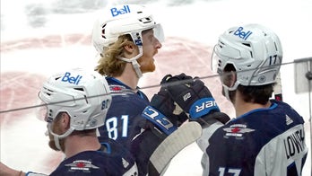 Kyle Connor scores twice, Jets beat Ducks 5-1 for 1st win