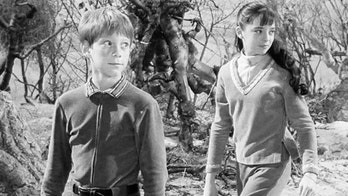 ‘Lost in Space’ stars Angela Cartwright, Bill Mumy explain why hit ‘60s series ended: ‘There was no closure’