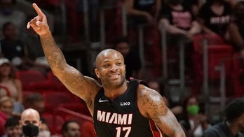 Banner night for Heat, who hang on and top Hornets 114-99