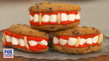 Halloween treats that spook from Paula Deen's Fox Nation Special: 'Graveyard Jack-o-Lanterns'