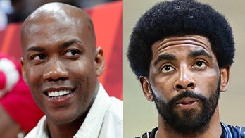 Ex-NBA star sends strong message to Kyrie Irving critics